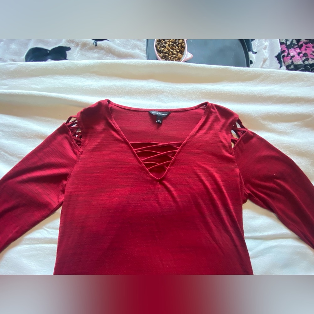 Red Sweater with Lattice design material on the front & shoulders XL